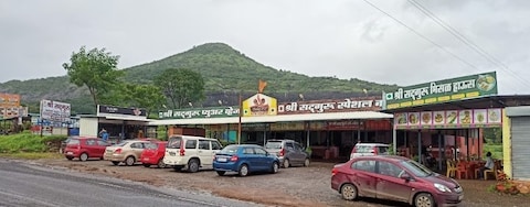 Shri Sadguru Family Garden Restaurant and Dhaba